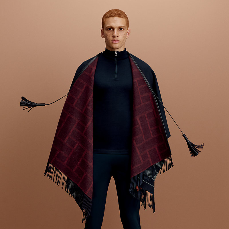 patagonia - HERMES Quadrille poncho | Hermès Mainland China